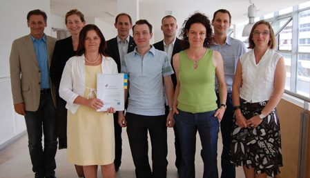 Susanne Schwanzer und das Team des Projekts GEMIS präsentieren das Gender Toolkit für Informatikstudiengänge